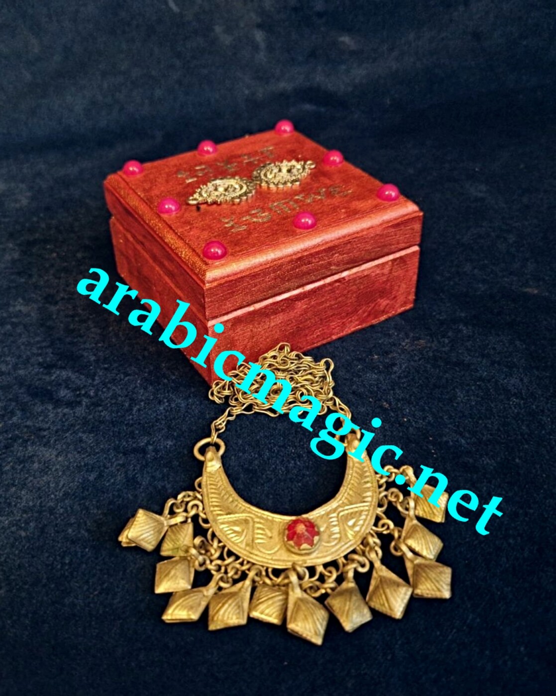 The Enchanting Necklace of Queen Mulkia Marshia- Magnetic Aura, Divine Radiance and Celestial Beauty